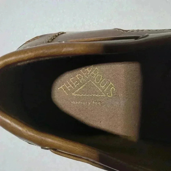 Thereabouts, LIL BROOK, Tan Dress Shoes, Boys size 6M, Memory Foam - Picture 5 of 8